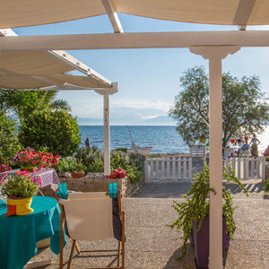 Anastasias Apartments Iria Beach - Accommodation with Beach View